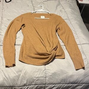 Elegant Tan Crew Neck Sweater by [Brand]